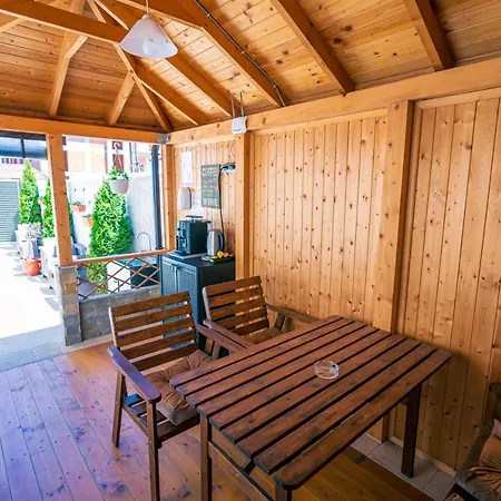 Gæstehus Casa In Culori 3*