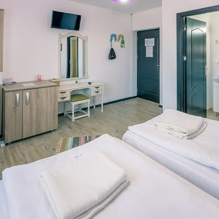 Casa In Culori 3*