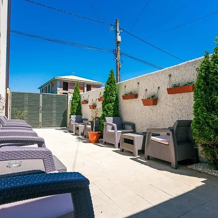 Casa In Culori